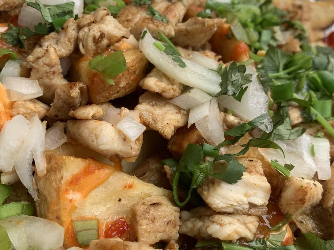 Rice bowl with grilled chicken
